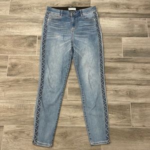 Knox Rose Embroidered Stripe Ankle Length Jeans